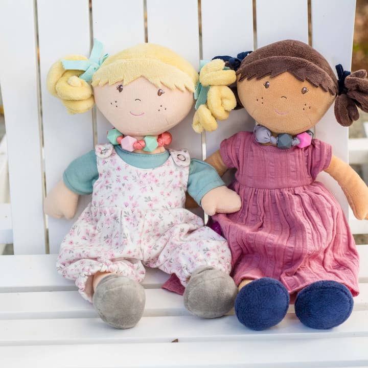 Tikiri Toys LLC - Wholesale Doll - Kids - Lucy with Friendship Bracelet in Flower Printed Outfit7