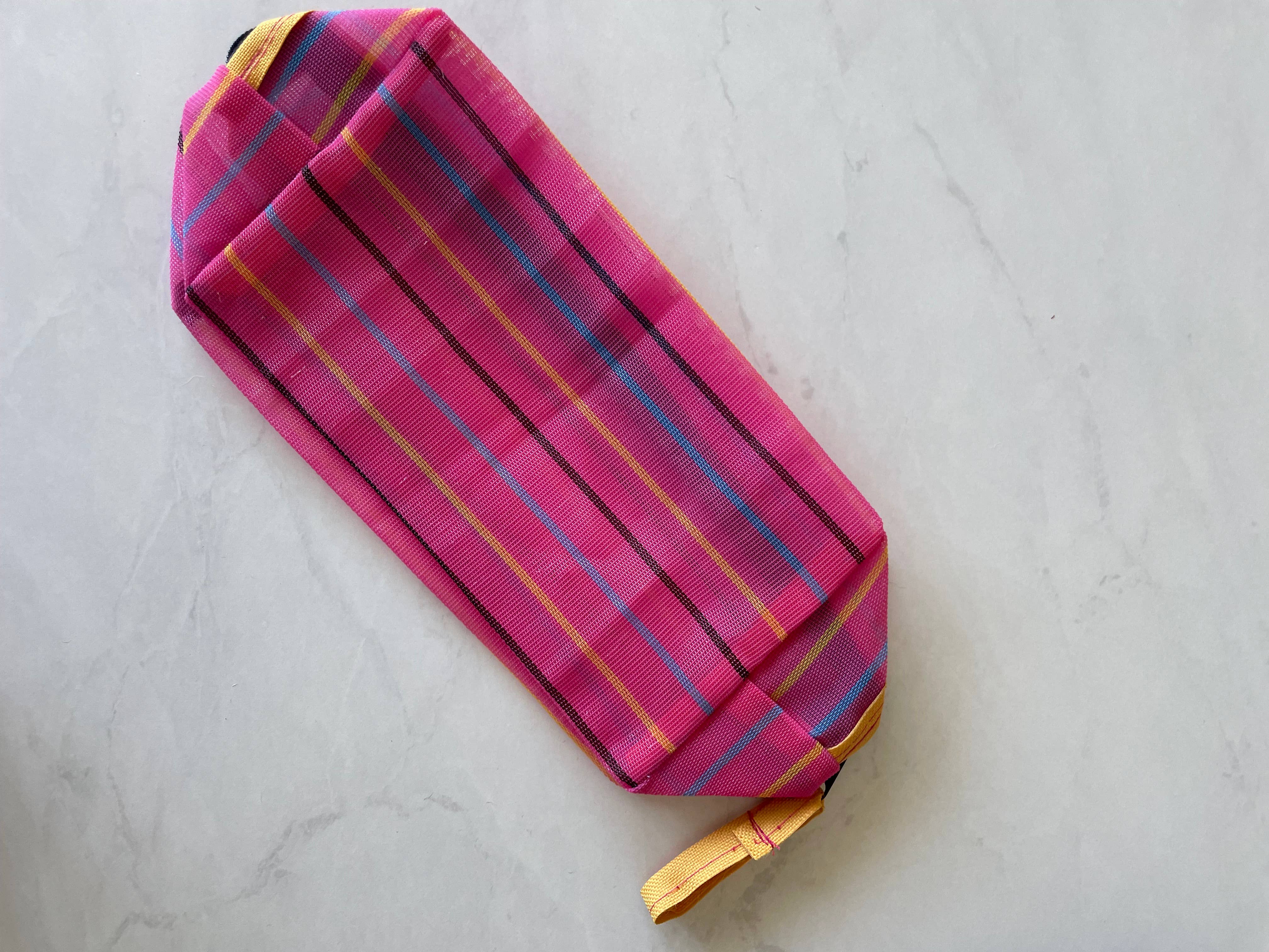 Pura Vida – Großhandel Schmink-/Kosmetiktasche – Kosmetiktasche und Federmäppchen aus mexikanischem Netz9