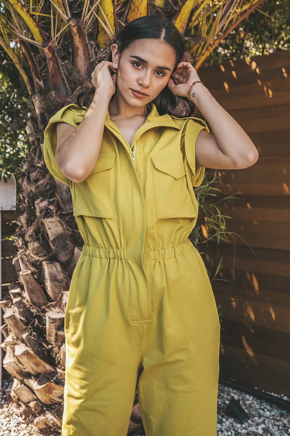 Strut & Bolt - Venta al por mayor Peto - Mujer - Mono tipo jogger sin mangas con cuello alto1