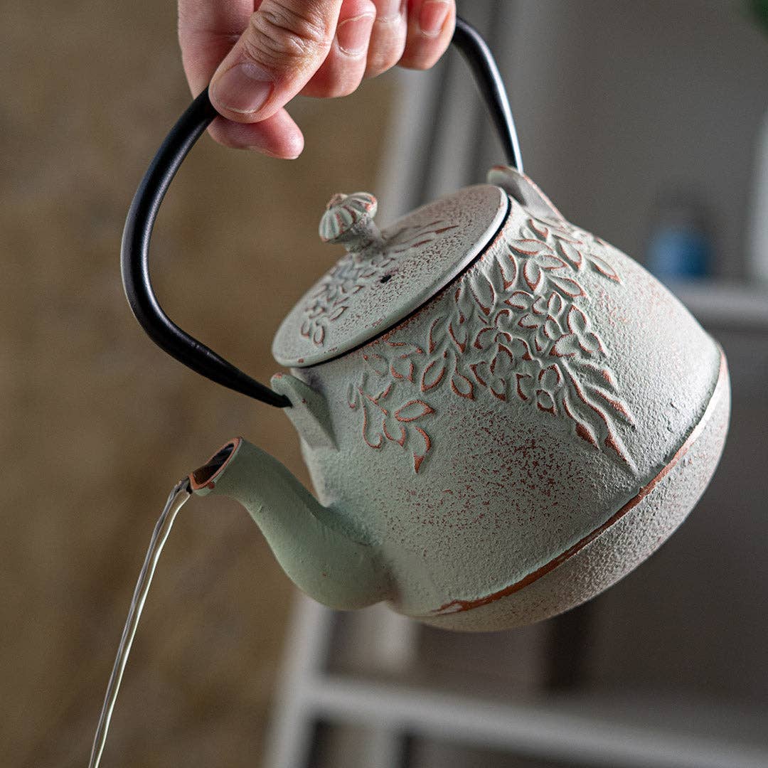 Urban Tokyo - Wholesale Tea Pot - Mint Green Leaves Design 32oz Cast Iron Tea Pot (1/8)2