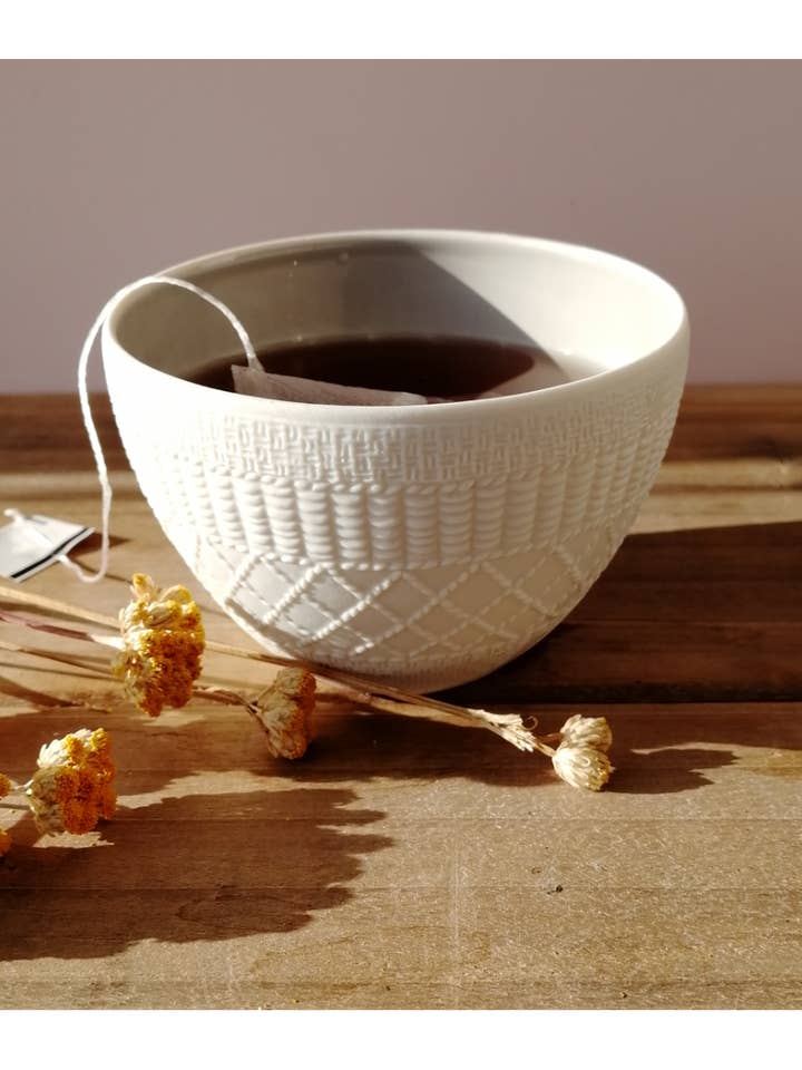 Darjeeling Bucolic bowl (caning engraving) for wholesale by SUBTILE HOME