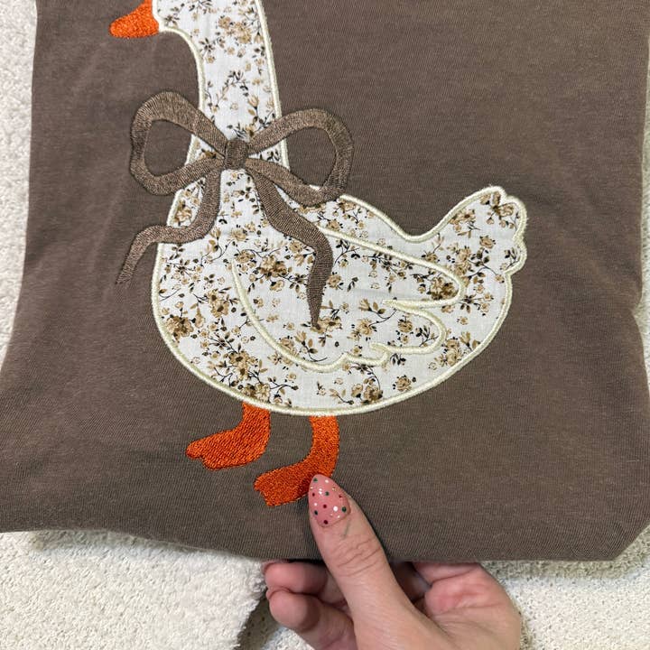 Coquette preppy goose appliqué tshirt for wholesale by Basil & Burch