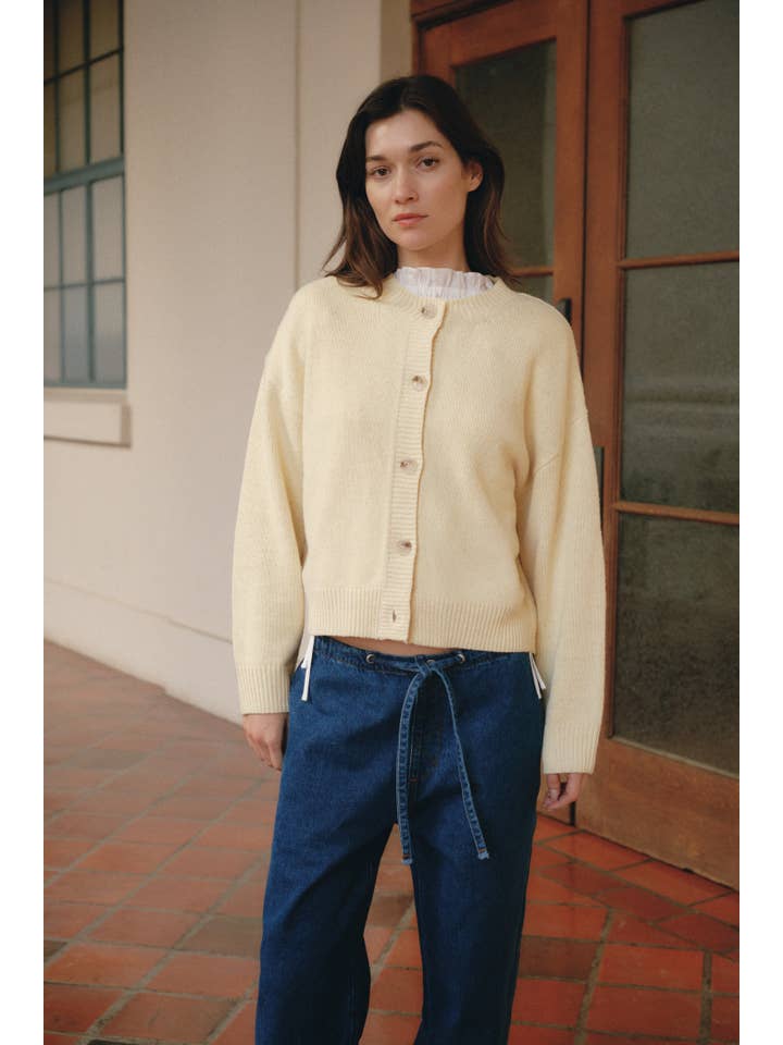 MOD REF - Wholesale Cardigan - Women's - The Lucy Cardigan | Boxy Fit Button-Down Cardigan