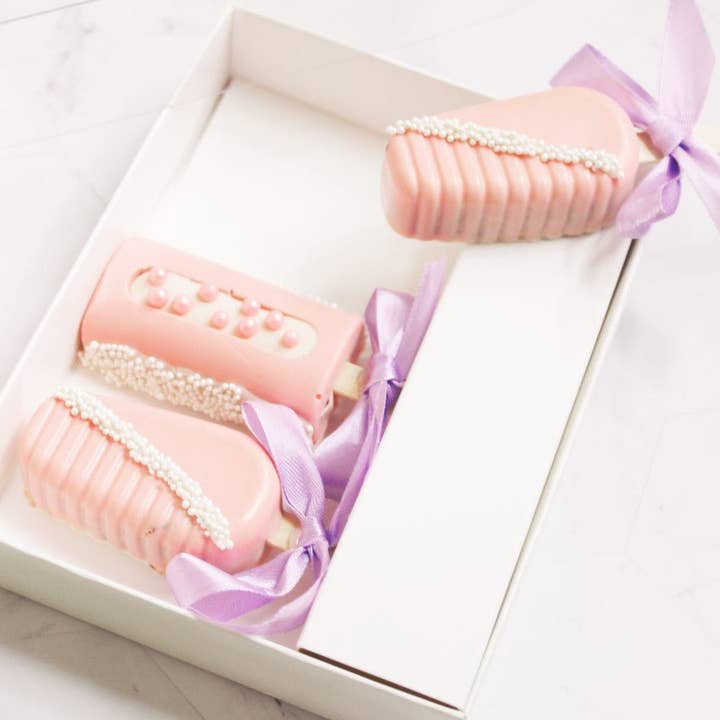 White Clear 3 MINI cakesicles box (set of 5) for wholesale by Elegant Design Supply