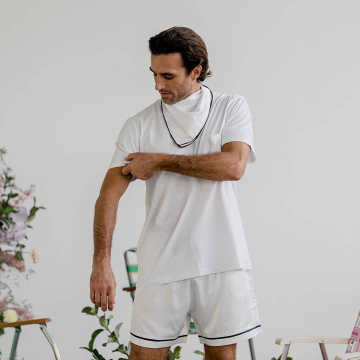 Pantaloncini da uomo in raso bianco Luxe per la vendita all'ingrosso da parte di Midnight Mischief