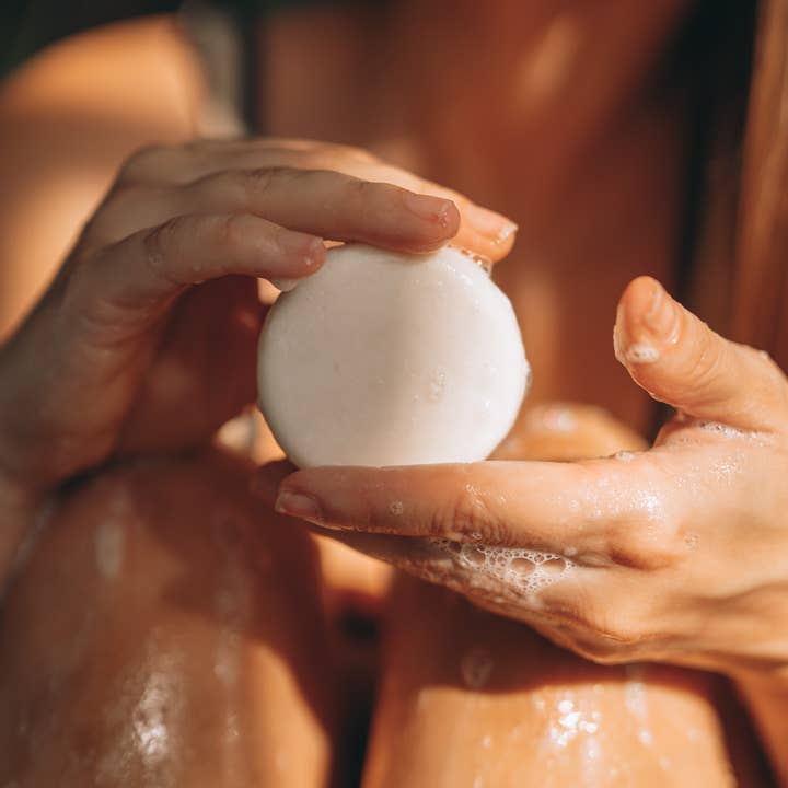 SILMACHY cosmetics - Wholesale Intimate Cleanser/Wipe - Probiotic Intimate Wash Bar – With Lactobacillus Ferments3