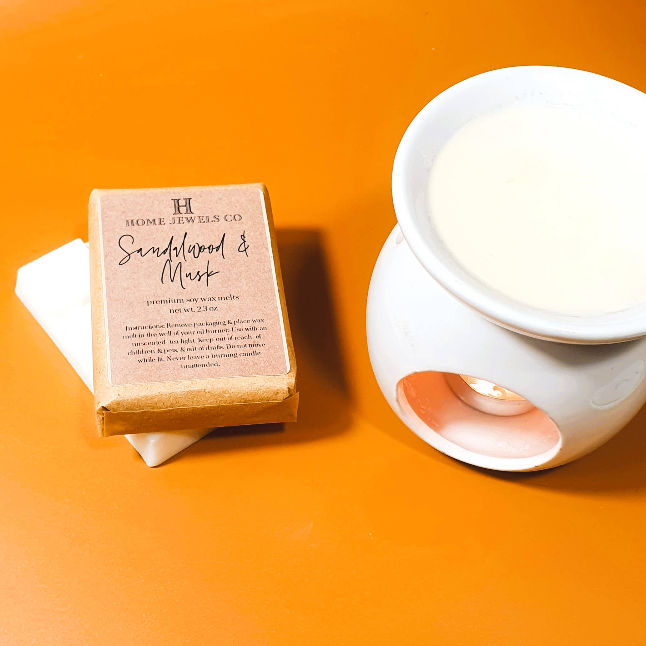 Musk & Sandalwood Scented Soy Wax Melt Bars - Plastic-Free for wholesale by Home Jewels Co