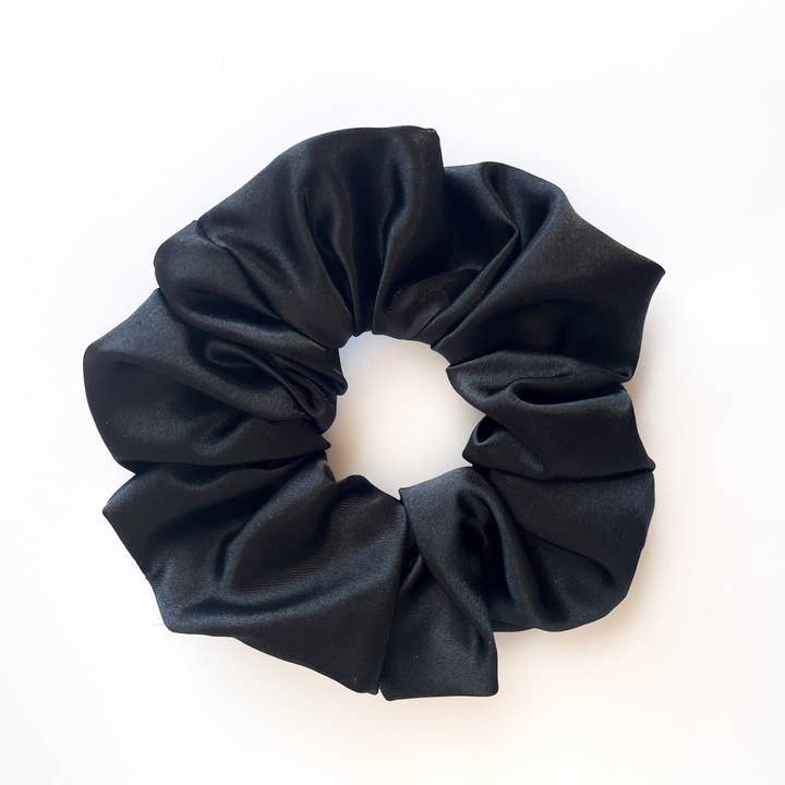 Black for wholesale by Prairie and Paws