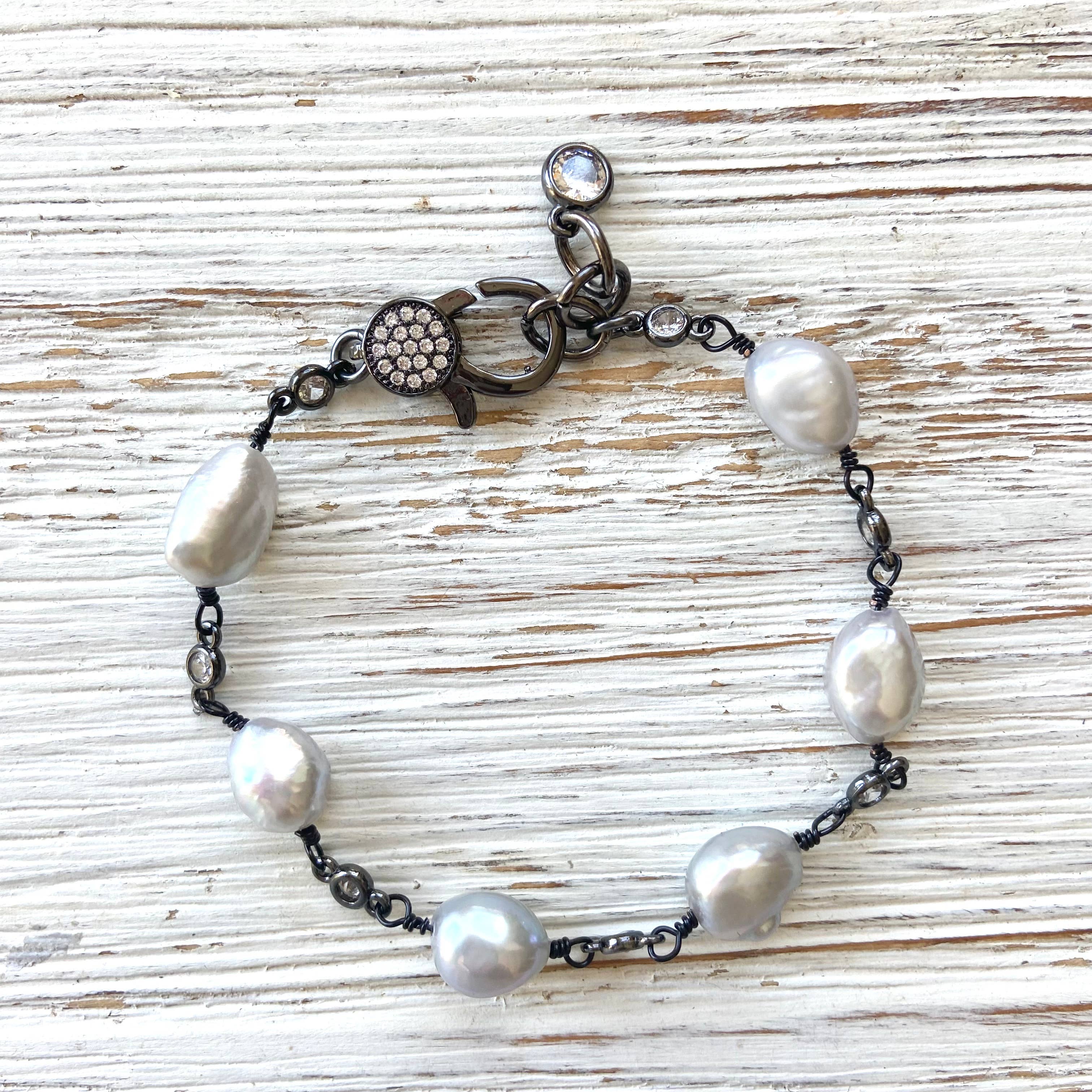 VB&CO Designs Handmade Jewelry - Wholesale Beaded Bracelet - Fresh water pearl bracelet boutique salon jewelry beach sea6