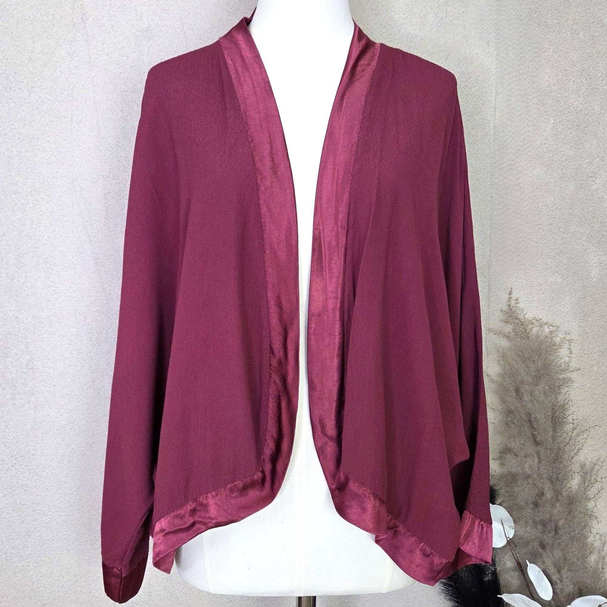 Tempest Designs – wholesale Kimono – Women's – Classic plain short kimono with satin edge (M)8