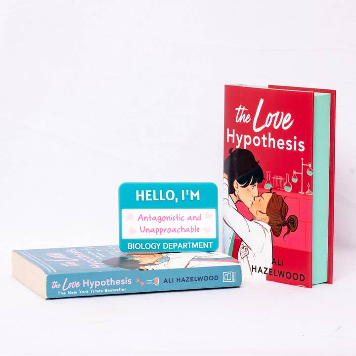 Officiellt licensierad The Love Hypothesis Adam Carlsen-skylt för wholesale av Dogwood + Daisy Studio