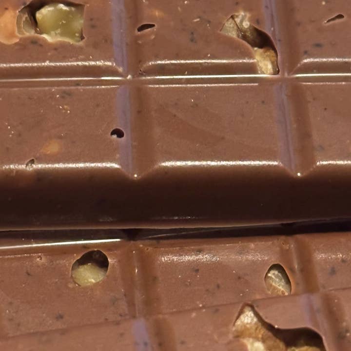 Cardinal Chocolates - Wholesale Chocolate Bar - Oolong Walnut Gourmet Milk Chocolate Bar Tea Infused 4.5oz1