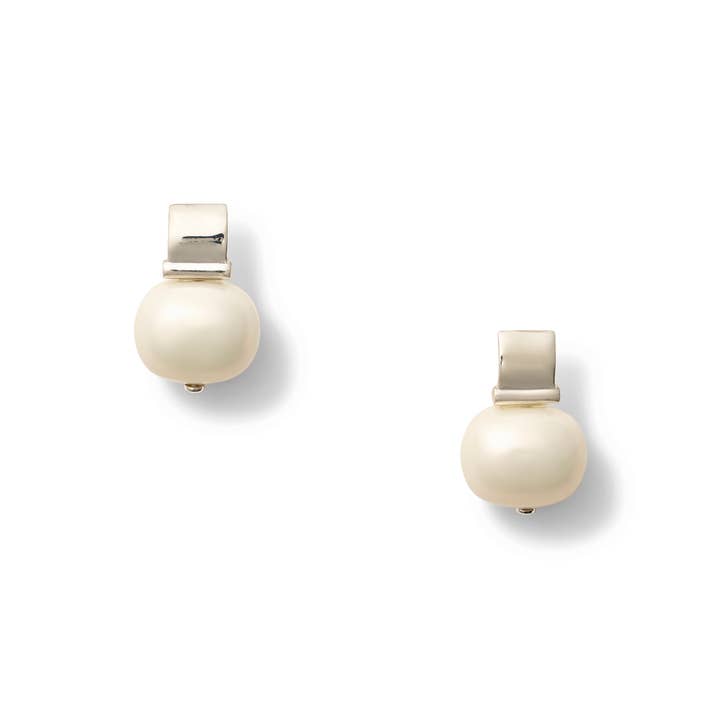 Smooth + Classic Sterling Pebble Pearl Posts, tamaño mediano para venta al por mayor de CC & Co by Catherine Canino