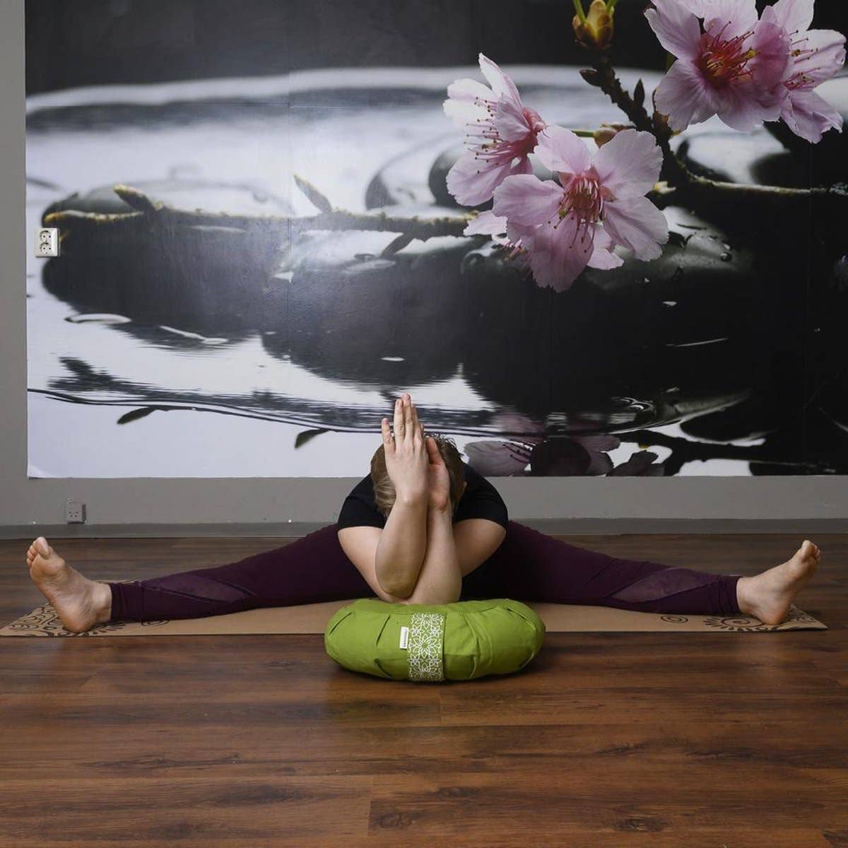 Samarali - Vendita all'ingrosso Attrezzatura per meditazione - Cuscino da meditazione a mezzaluna in cotone biologico GOTS, realizzato eticamente11