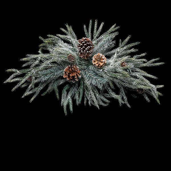 Studio Specialties – wholesale Christmas decoration – SWAG ANGEL PINE 26"