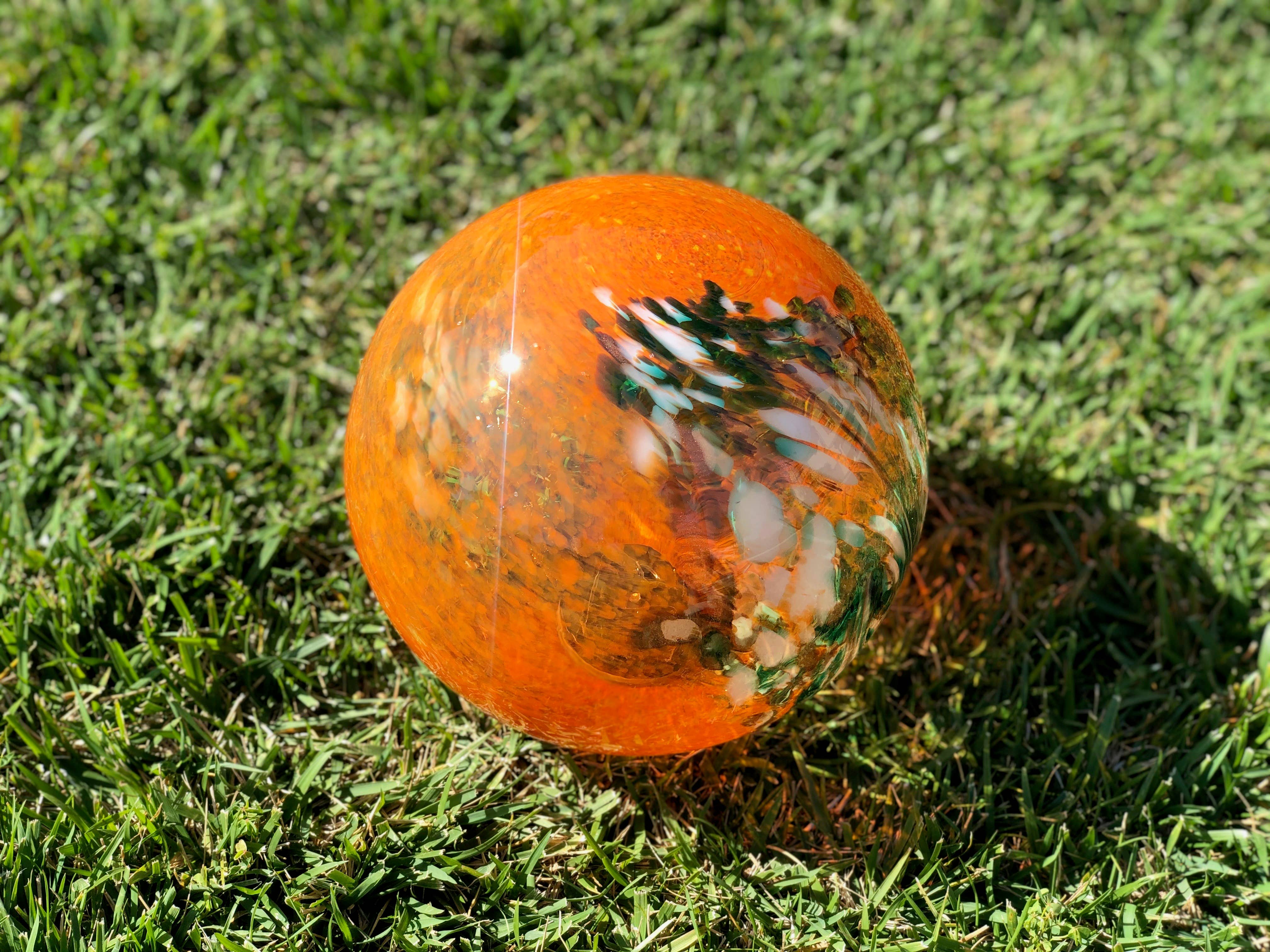 ApricotMint - Vente Bibelots/décorations d'extérieur - Orbe LED solaire en verre artistique de 10 po15
