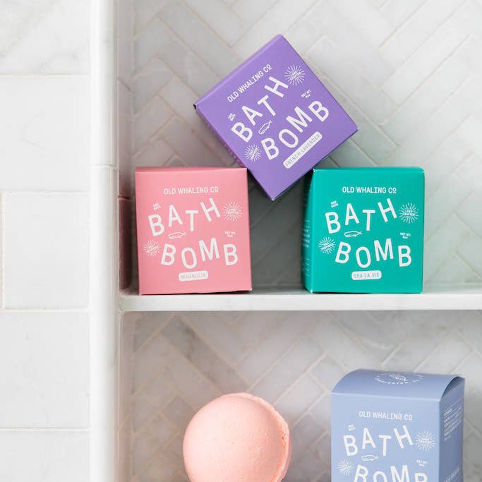 Old Whaling Company - Wholesale Bath Bomb/Fizz - Magnolia Bath Bomb