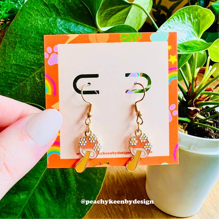Brincos de gota de cogumelo floral por atacado de Peachy Keen by Design Co