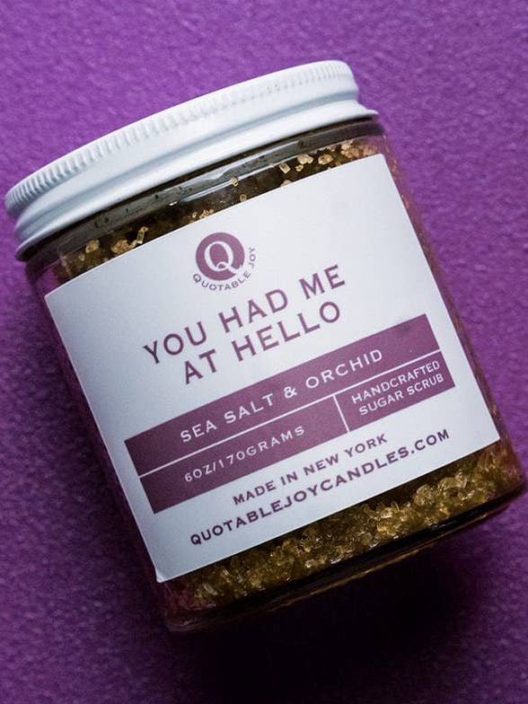 You Had Me At Hello (sel de mer et orchidée) Exfoliant au sucre pour la vente par Quotable Joy Candles