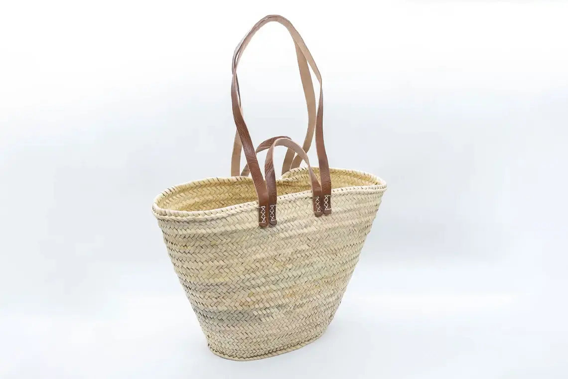 HandmadeBestSeller – Großhandel Strandtaschen – FRANZÖSISCHER KORB mit doppelten flachen Ledergriffen, Korbtasche1