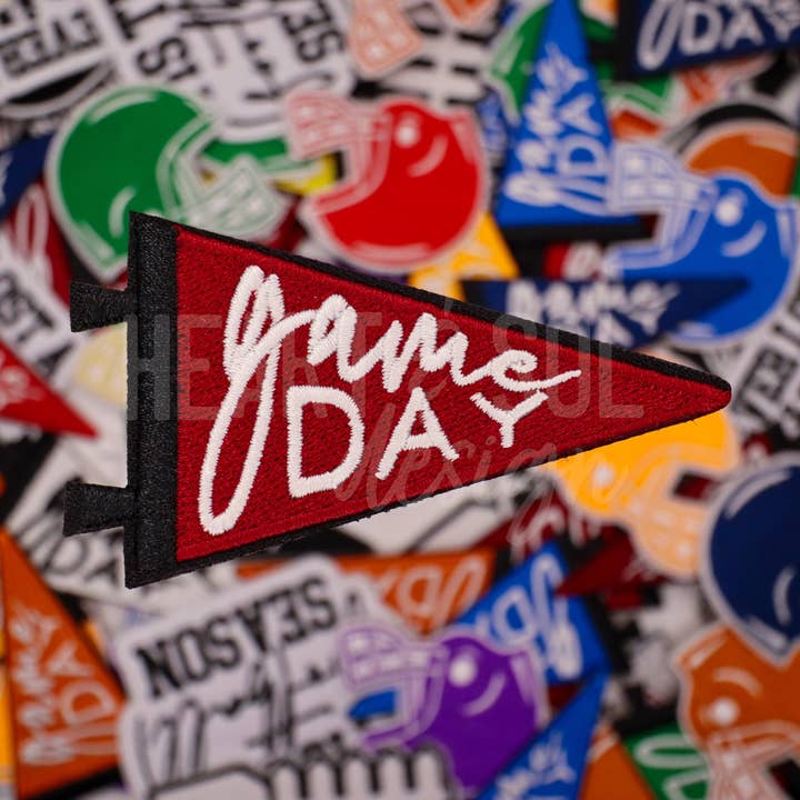 Patch GAME DAY FANION pour la vente par Heart & Sol Design