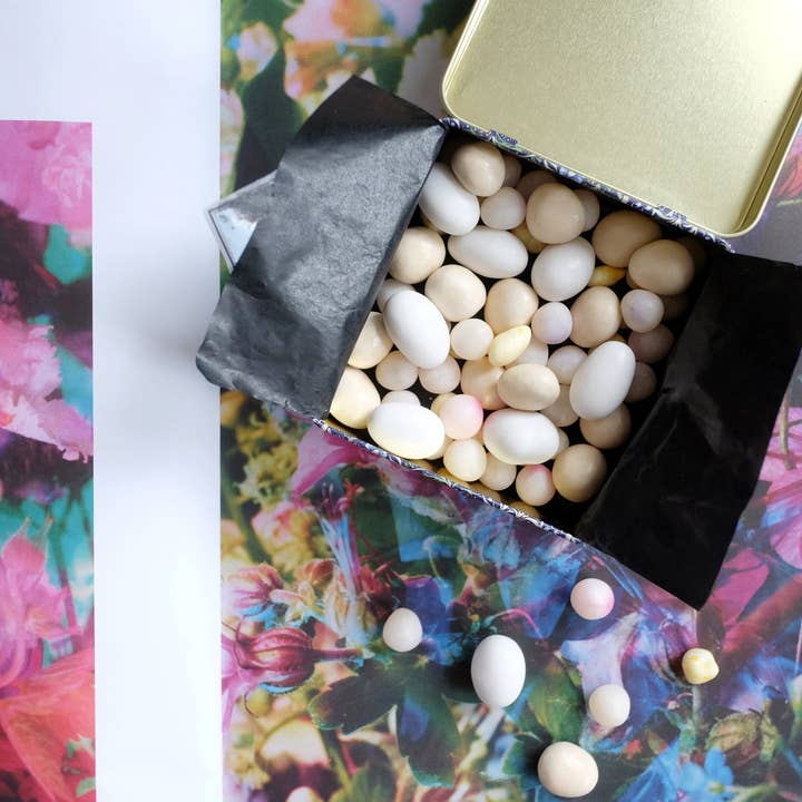 Lavolio Boutique Confectionery – wholesale Chocolate box – WILLIAM MORRIS ARABIAN NIGHTS - Artisan Turkish Delights1