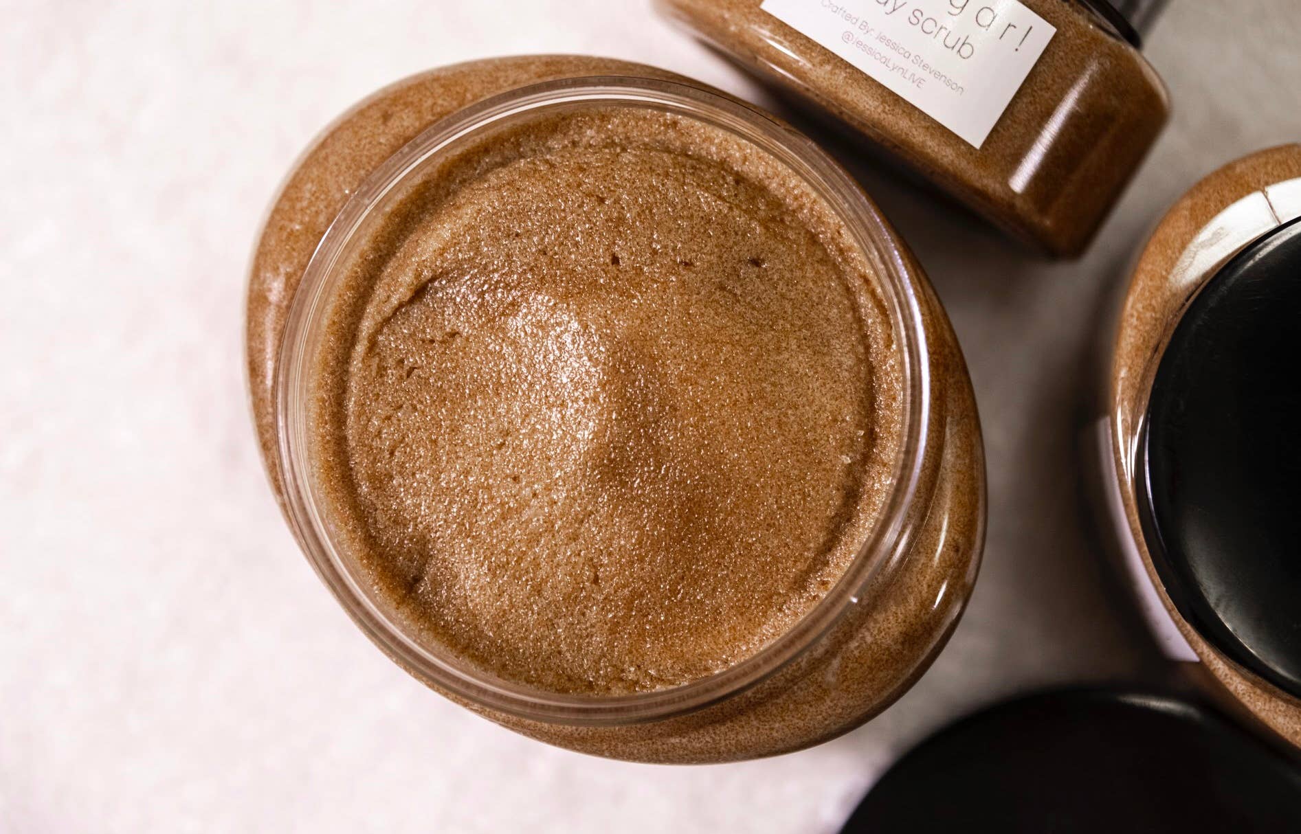 oh sugar! - Wholesale Body scrub/exfoliant - Brown Sugar & Honey Gentle Body Polish - Large