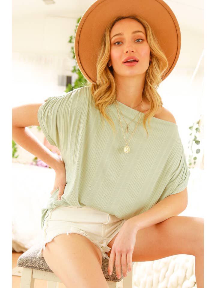 Vine & Love – Top de malha - Mulher por atacado – Camisola em malha com nervela com gola de barco em Jersey VT31901