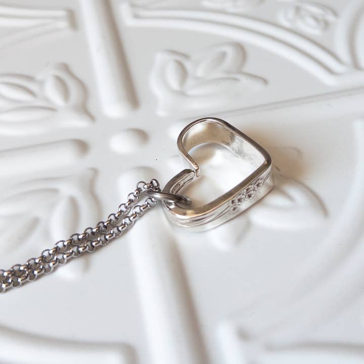 Girl Ran Away With the Spoon - Wholesale Pendant/charm necklace - Bent Heart Silverware Necklace1