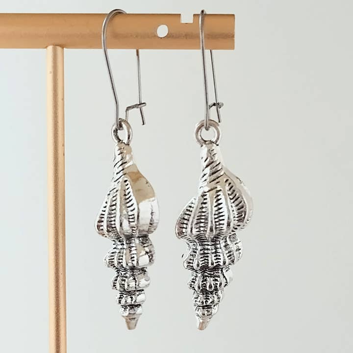 Piccadilly Pendants - Wholesale Dangle Earrings - Silver Shell Earring, Coastal Jewelry, Nautical Earrings2