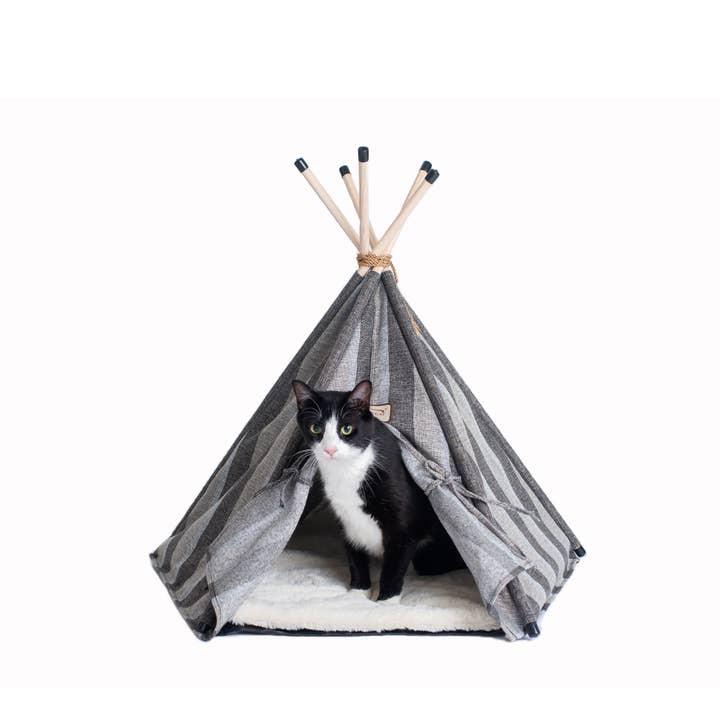 Armarkat - Wholesale Pet Bed - Cat - Armarkat Teepee Style Cat Bed with Striped Pattern2