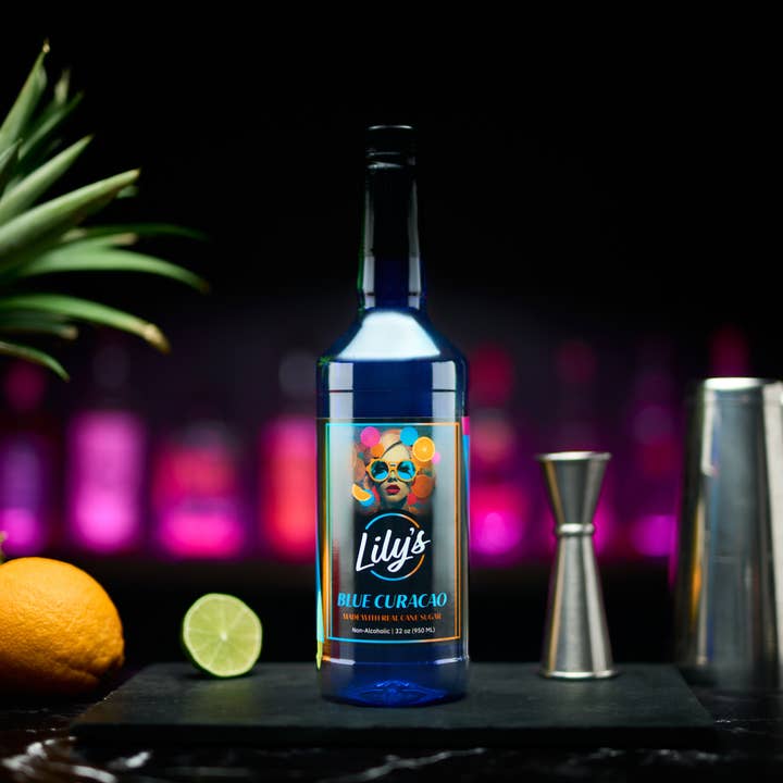Liquid Alchemist Syrups - Wholesale Cocktail Mix/Syrup - Lily's Blue Curacao 6pk2