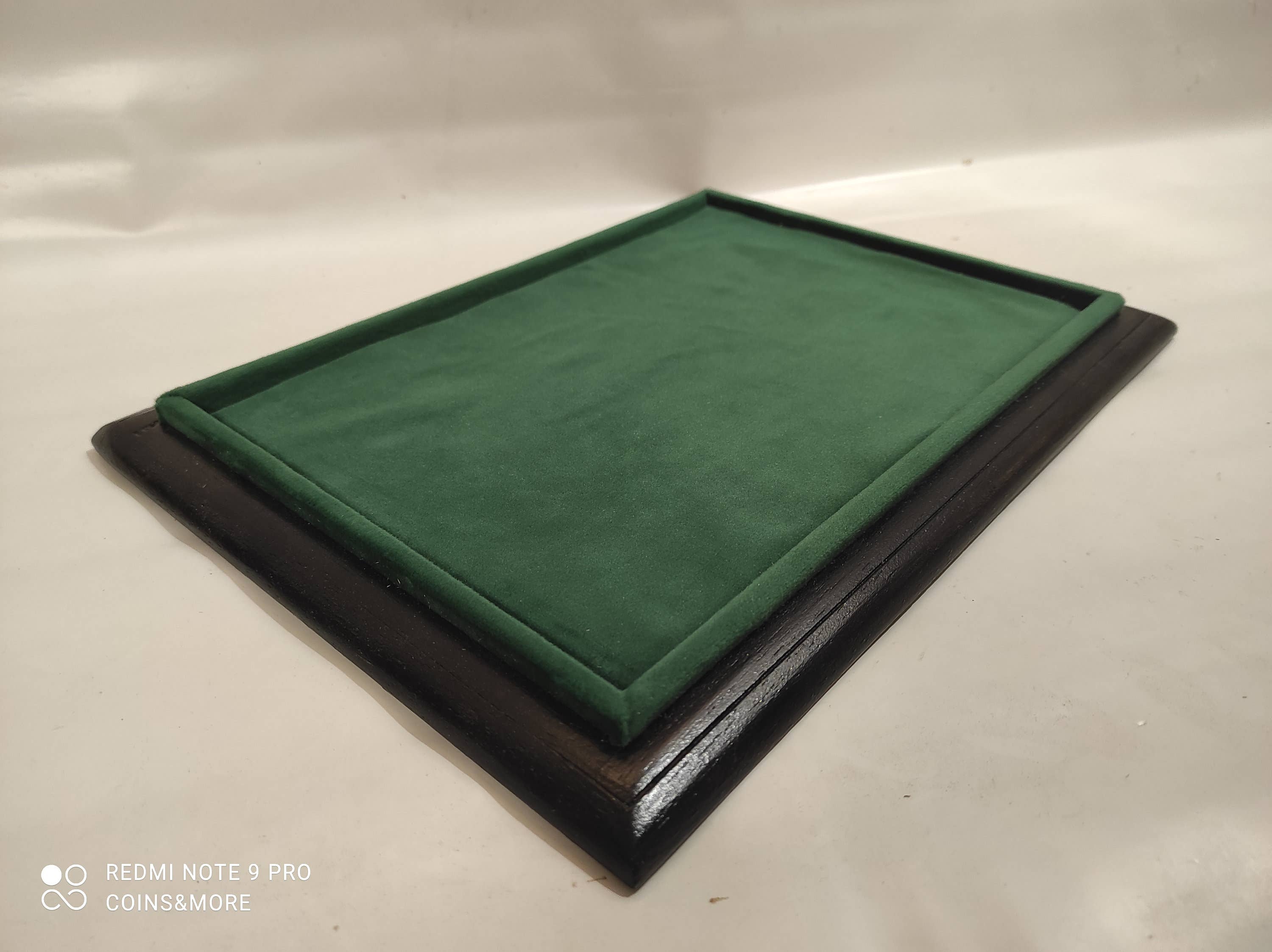 Coins&More - Wholesale Jewelry Stand & Display - Plateau in wood and velvet jewelry tray4