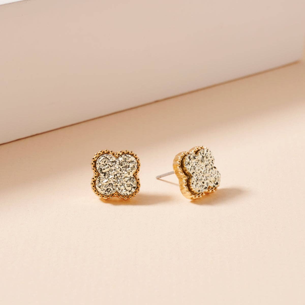 Frem - Wholesale Stud/Post Earrings - Mini Druzy Flower Stud Earrings11