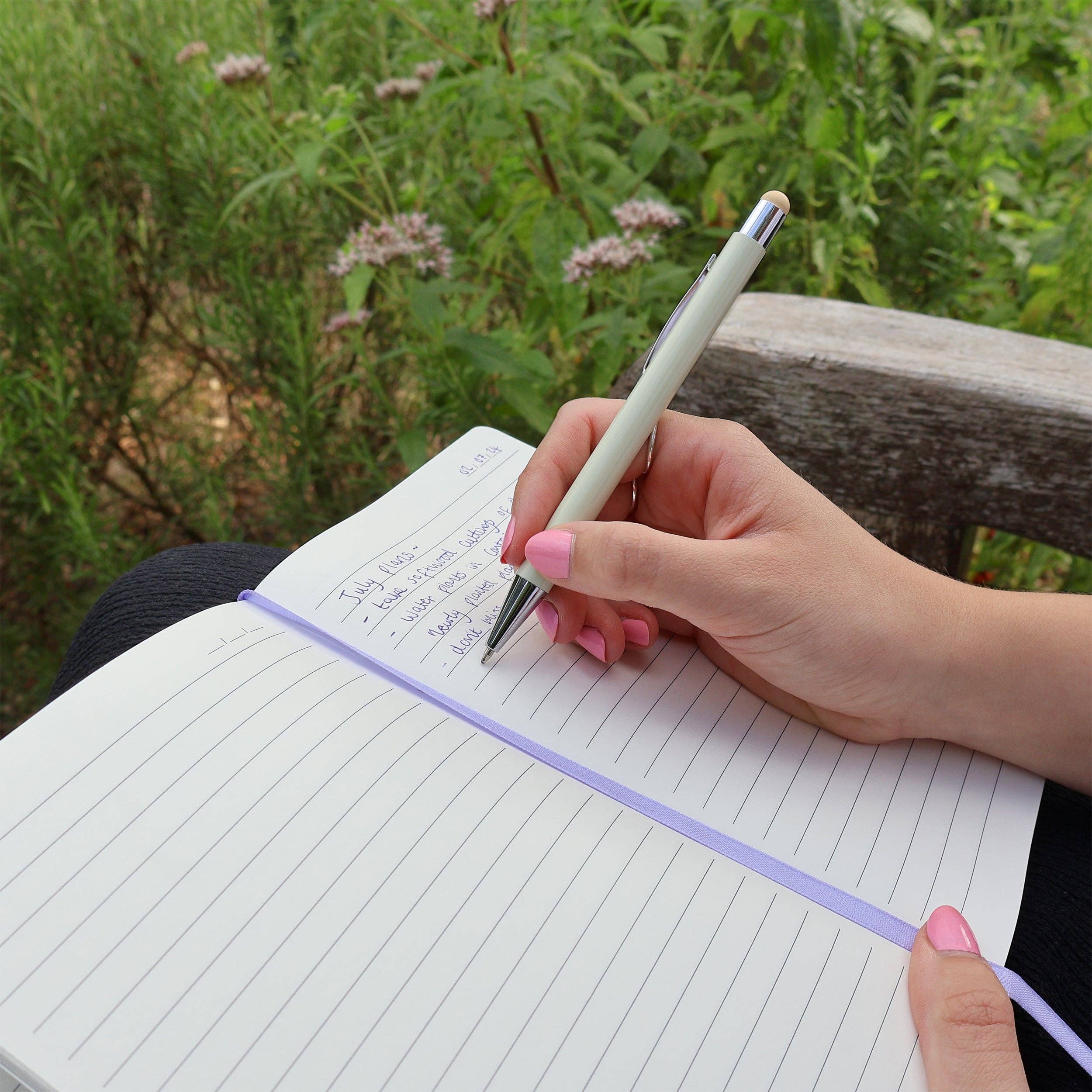 Robert Frederick Ltd - Venta al por mayor Cuadernos - Libreta William Morris con forma de diario, diseño A5, color azul sauce3