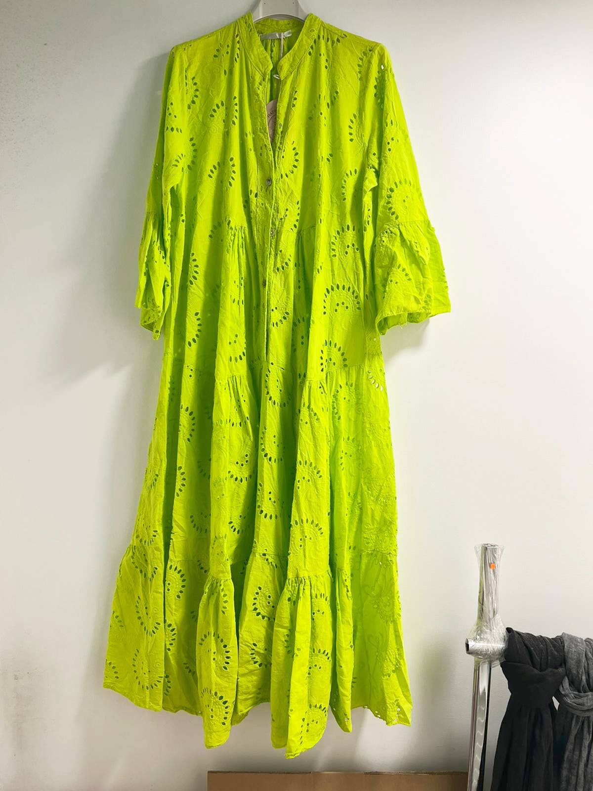 Happy look - Vente Robe – femme - Longue robe en broderie anglaise 21