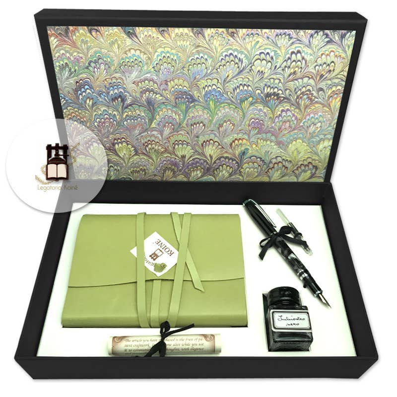 Legatoria Koiné – Großhandel Tagebuch – Schreibset mit mittelalterlichem Medioevalis-Leder-Tagebuch und Füllfederhalter0