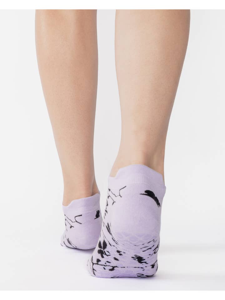 Pointe Studio - Wholesale Socks - Women's - Women's Garden Vines Full Foot Grip Sock – No Slip Cotton Blend for Pilates & Barre4