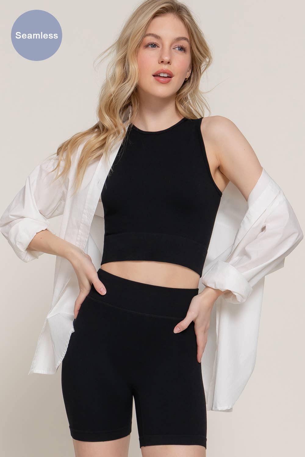 Active Basic | Active USA - Vente Ensemble de sport – femme - Ensemble sans couture top sans manches col rond et short cycliste côtelé8