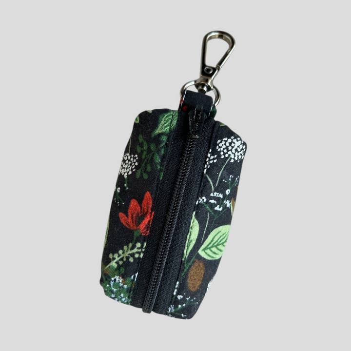 Portasacchetti per Escrementi di Cane-WhisperingGrove per la vendita all'ingrosso da parte di Rex & Bandon