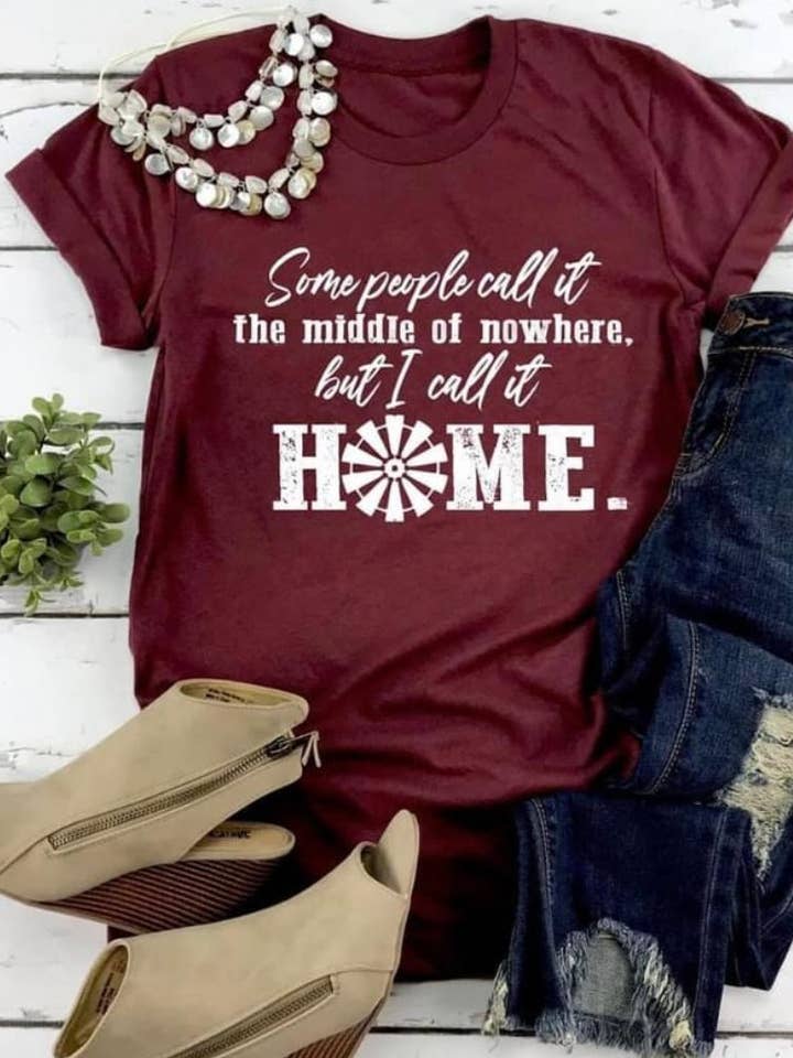 T-shirt Some Call it Home pour la vente par Simply Faith Boutique