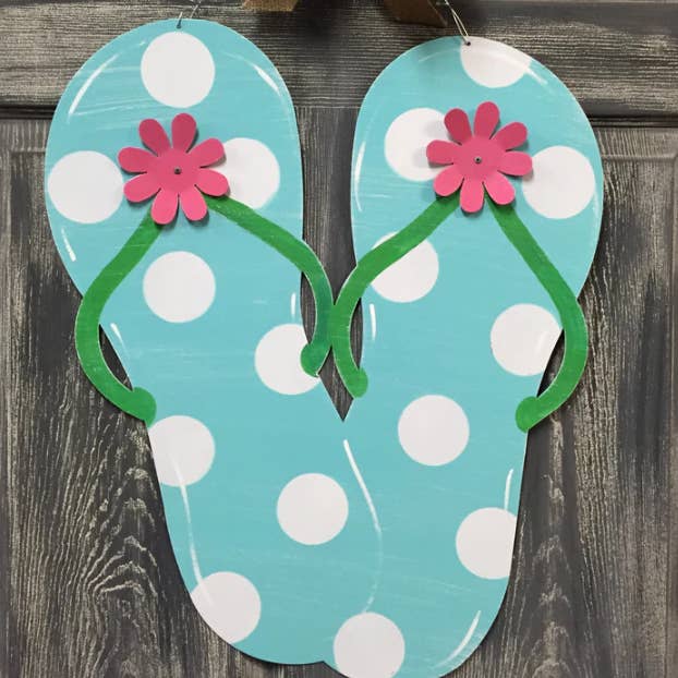 Steel Southern Designs - Wholesale Door Hanger - Outdoor Metal Art Flip Flop
