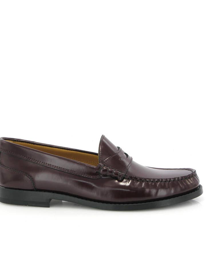 Sarah - burgundy shiny for wholesale by Atlanta Mocassin