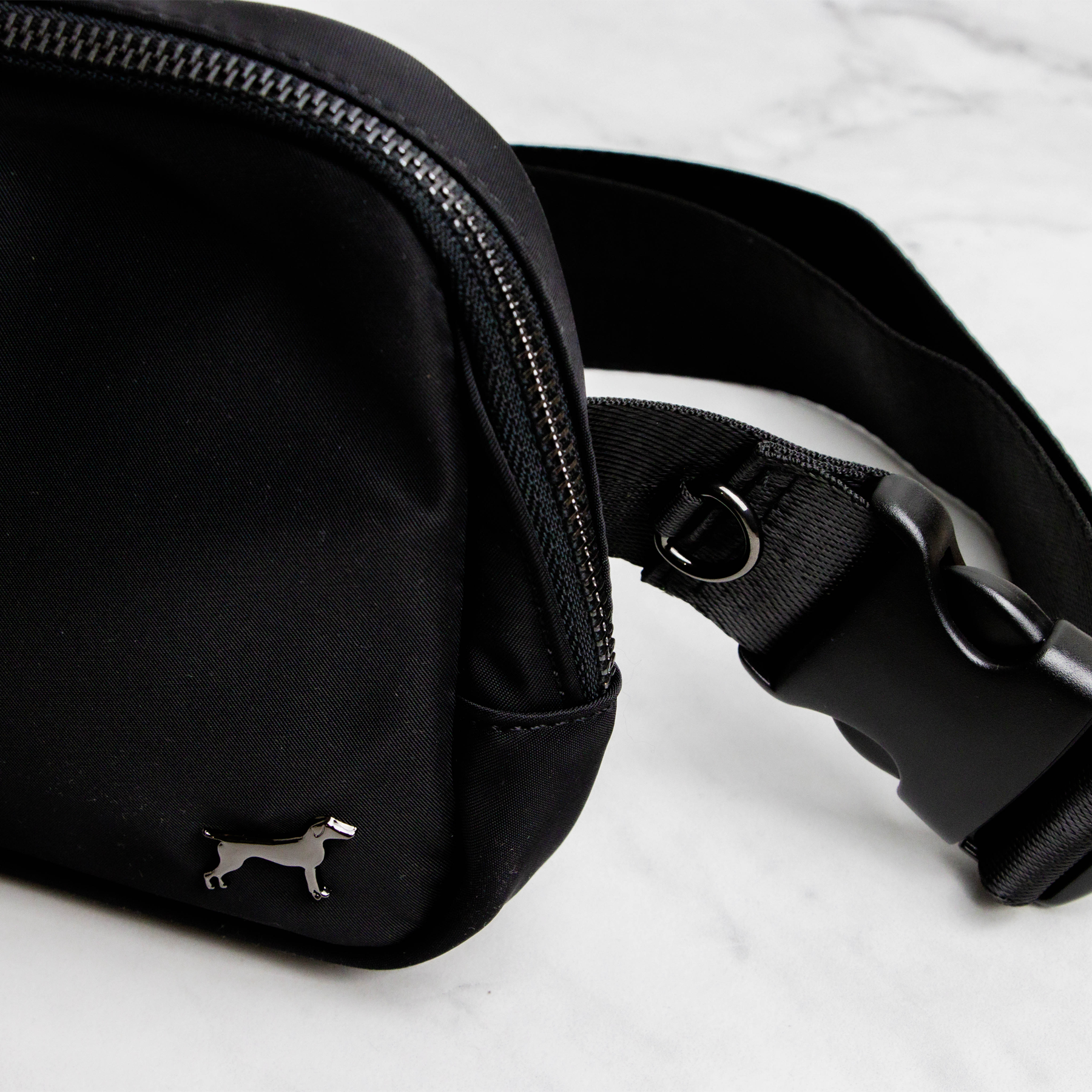 Parker & Co. - Venta al por mayor Riñonera - Mujer - Riñonera Diaria Compacta y Moderna3