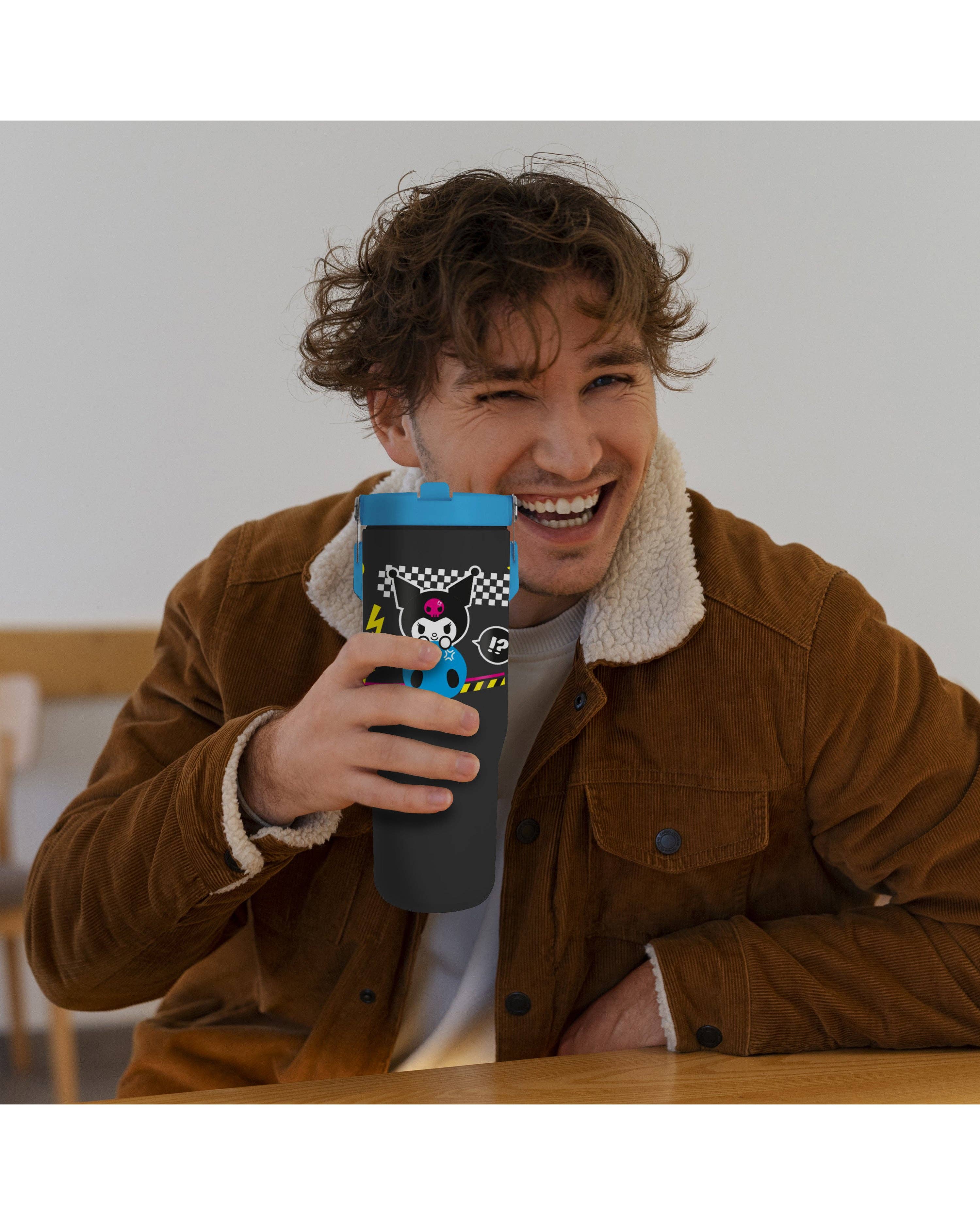 Close Up GmbH - Wholesale Insulated Mug/Tumbler - Kuromi 30 oz Tumbler with Handle & Flip Straw 0.85l3