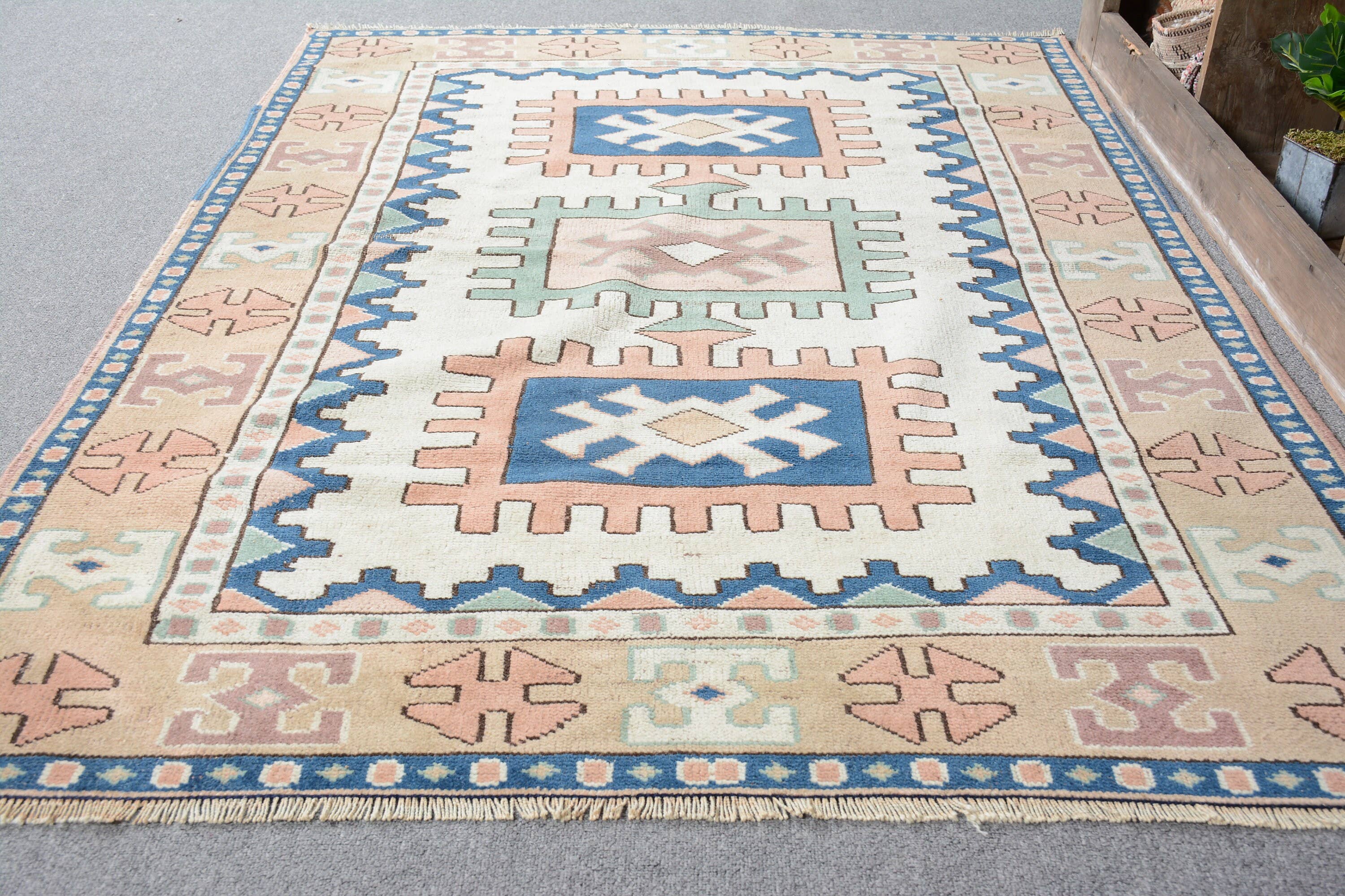 The Loom Wholesale - Wholesale Runner rug - Ethnic Kilim Wool Rug - Beige & Blue, Handmade Beauty2
