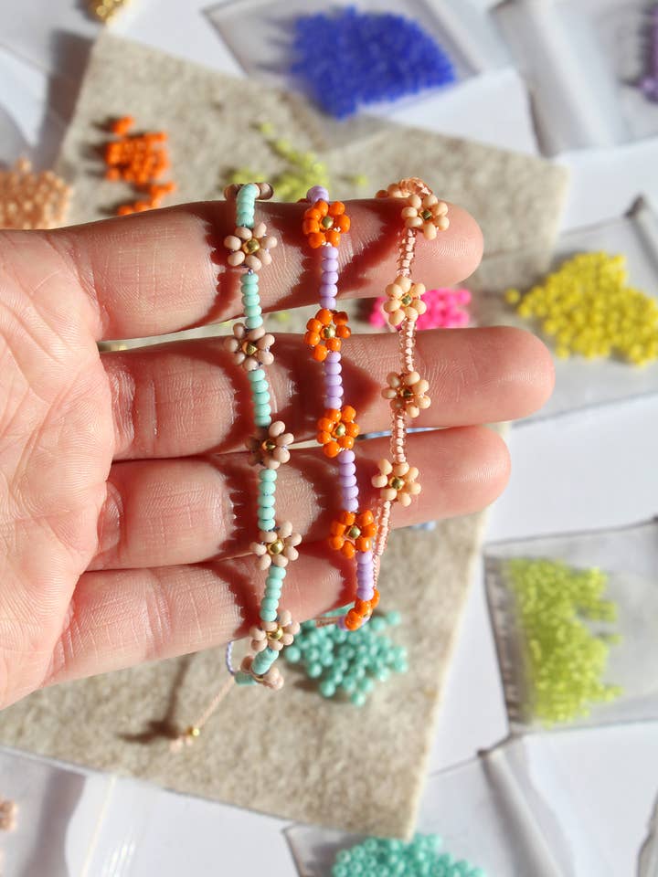 Beaded Daisy Bracelet Kit for wholesale by Imogen Melissa