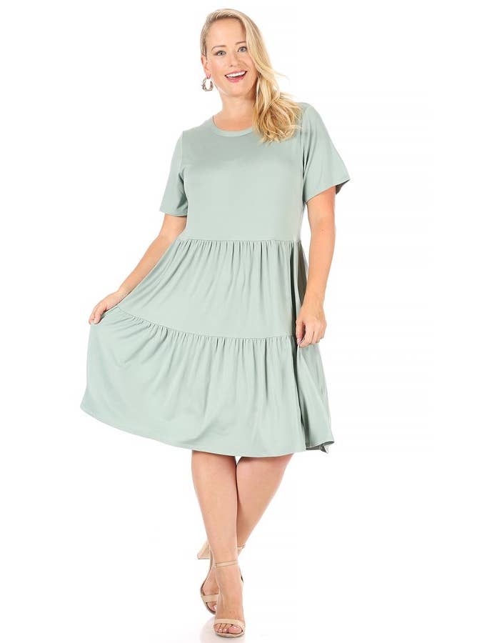 VIBE Apparel Co – wholesale Klänning - Dam – Plus borstad kortärmad baby docka klänning med 2 tier kjol15