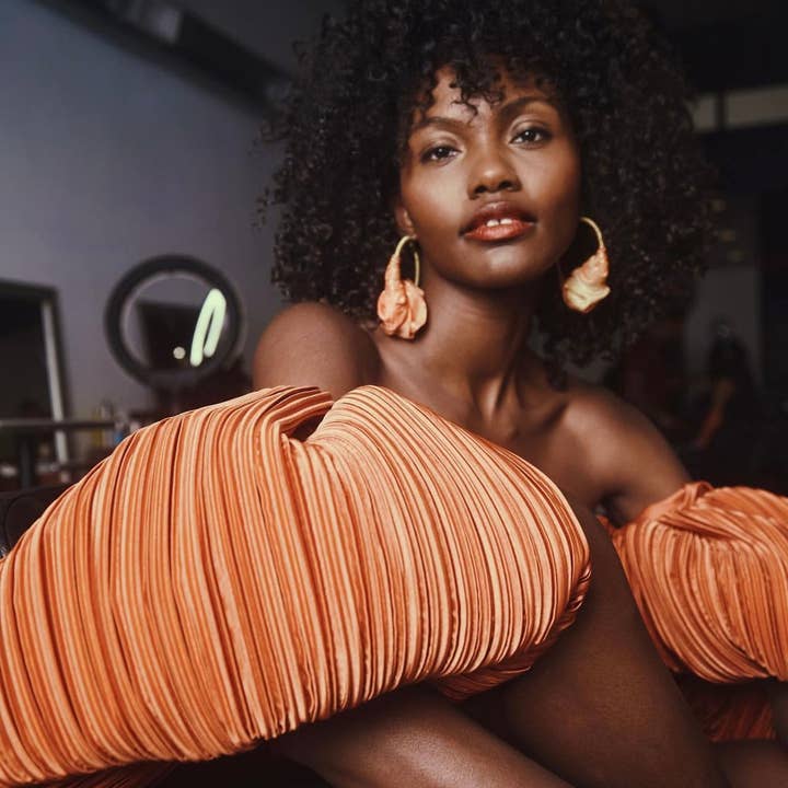 Burkinabae - Wholesale Hoop Earrings - Kabore Queen Hoops-Apricot Chiffon