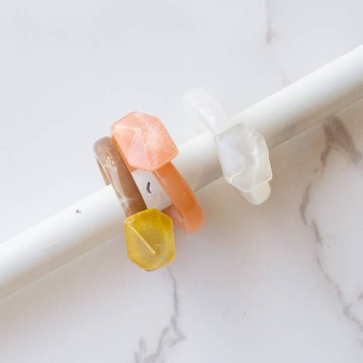 Tiepology - Wholesale Jewelry Set - Ugly Gem Hexagon Formica Ring Set8